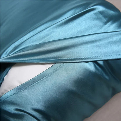 Silk Beauty Pillowcase (protects curls overnight)